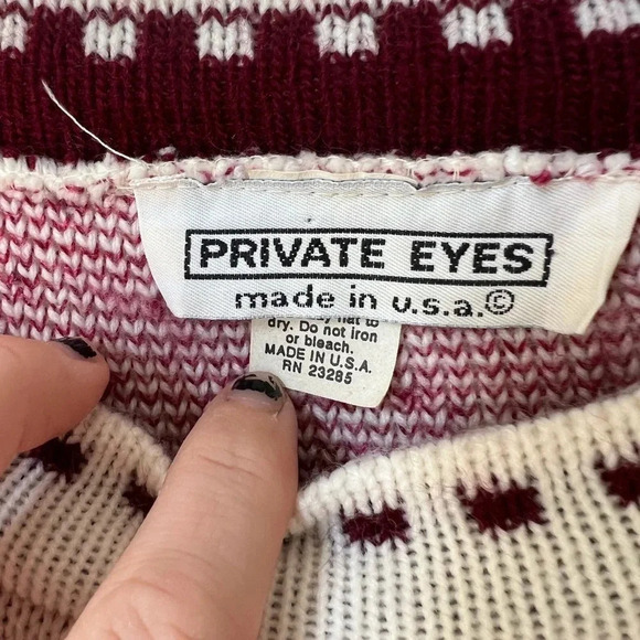 Private Eyes Roses Knit Sweater - Picture 3 of 5